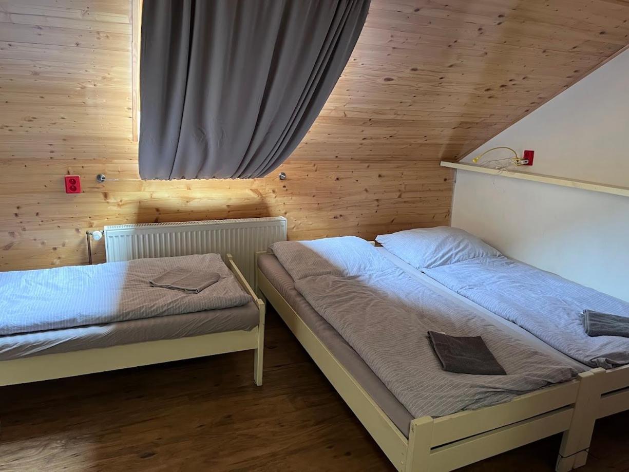 Chata Pod Hradem Sloup  Экстерьер фото